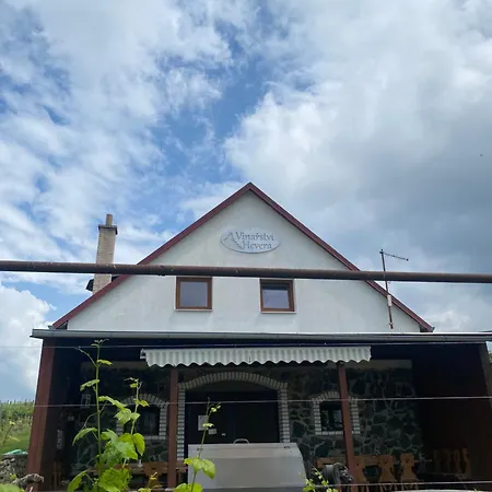Hevera Maison d'hôtes Kucharovice